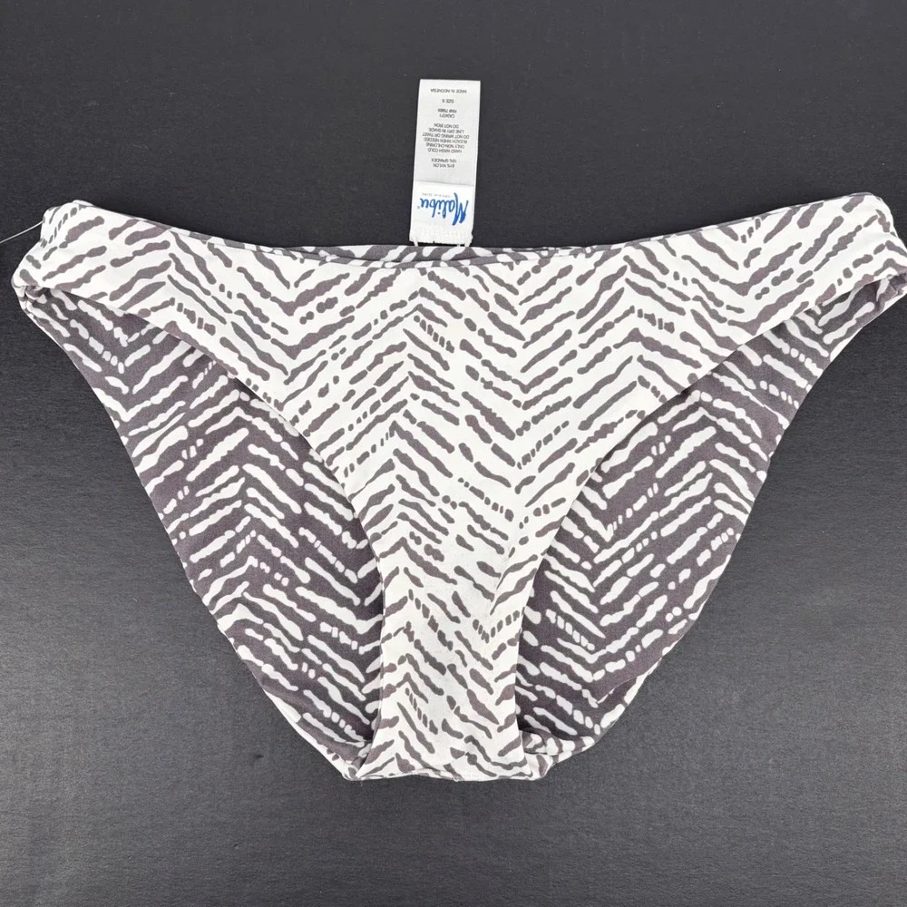 Malibu Dream‎ Girl Bikini Bottom SMALL Grey White Reversible Chevron Abstract